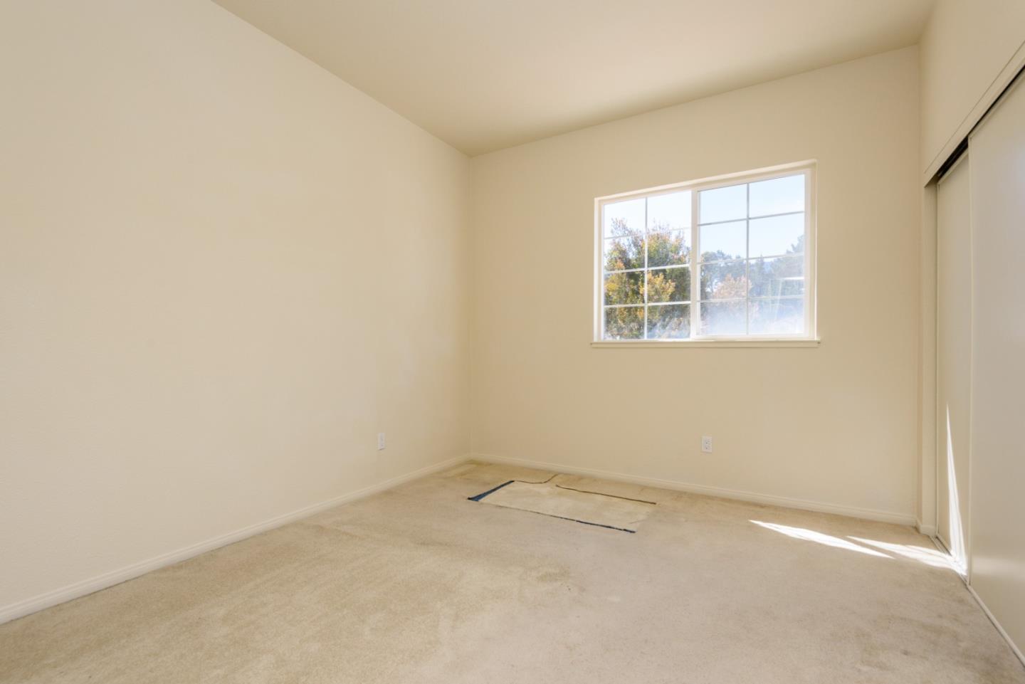 Detail Gallery Image 18 of 26 For 82 Belhaven Court, Daly City,  CA 94015 - 6 Beds | 3 Baths