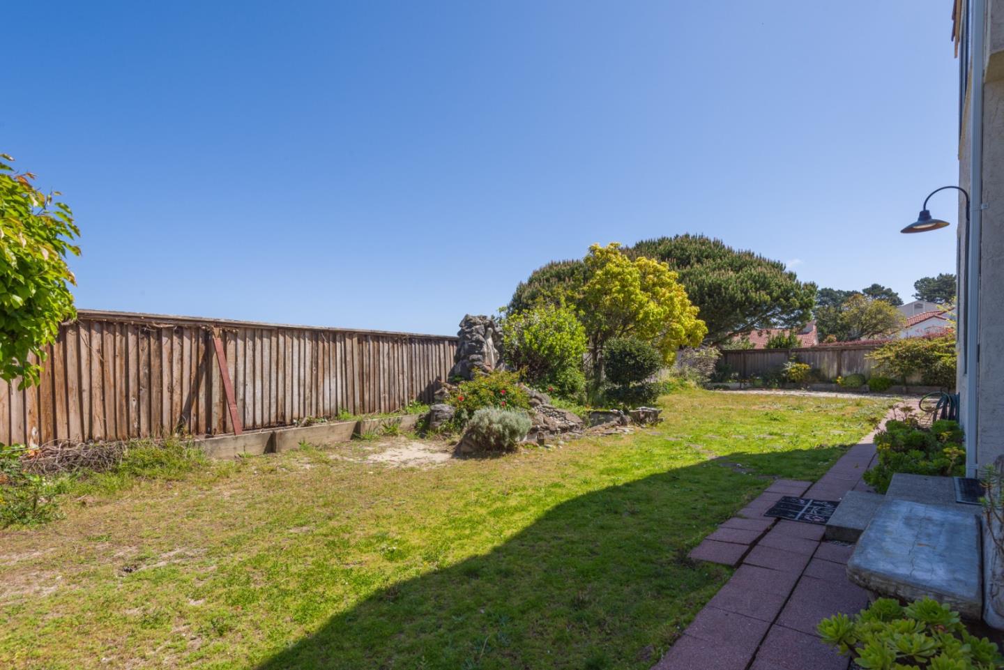 Detail Gallery Image 24 of 26 For 82 Belhaven Court, Daly City,  CA 94015 - 6 Beds | 3 Baths