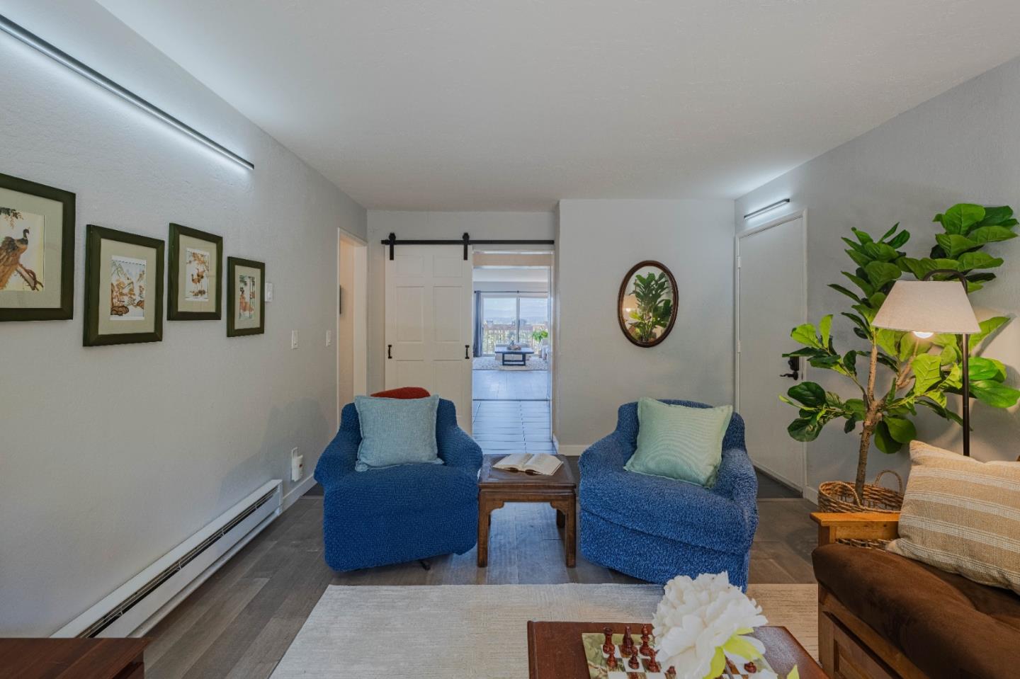 Detail Gallery Image 16 of 36 For 1105 Golden Oaks Ln, Monterey,  CA 93940 - 2 Beds | 2 Baths