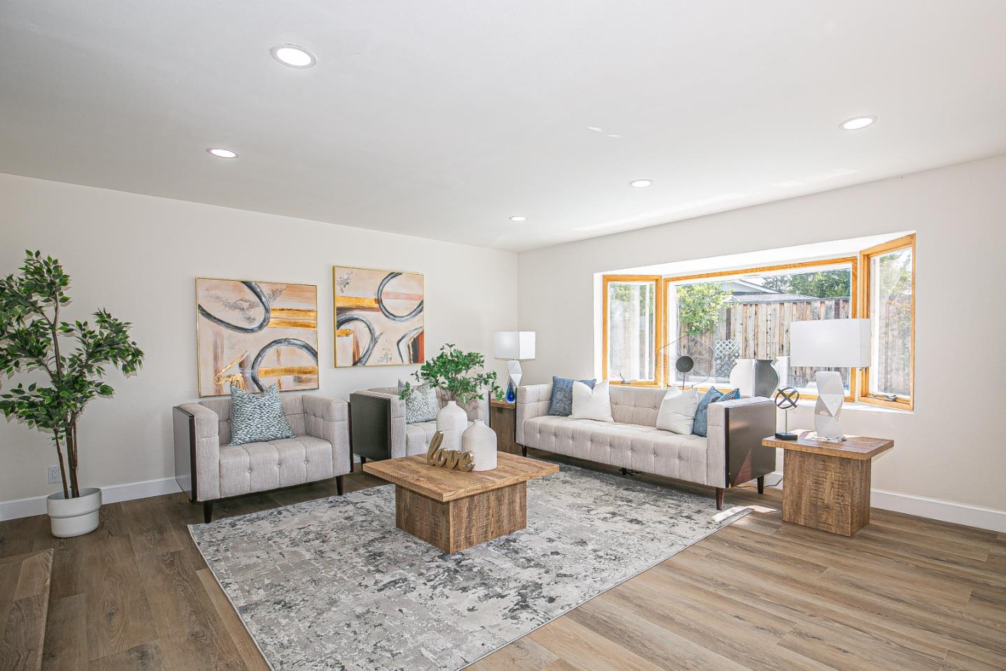Detail Gallery Image 9 of 32 For 5796 Arapaho Dr, San Jose,  CA 95123 - 4 Beds | 2/1 Baths