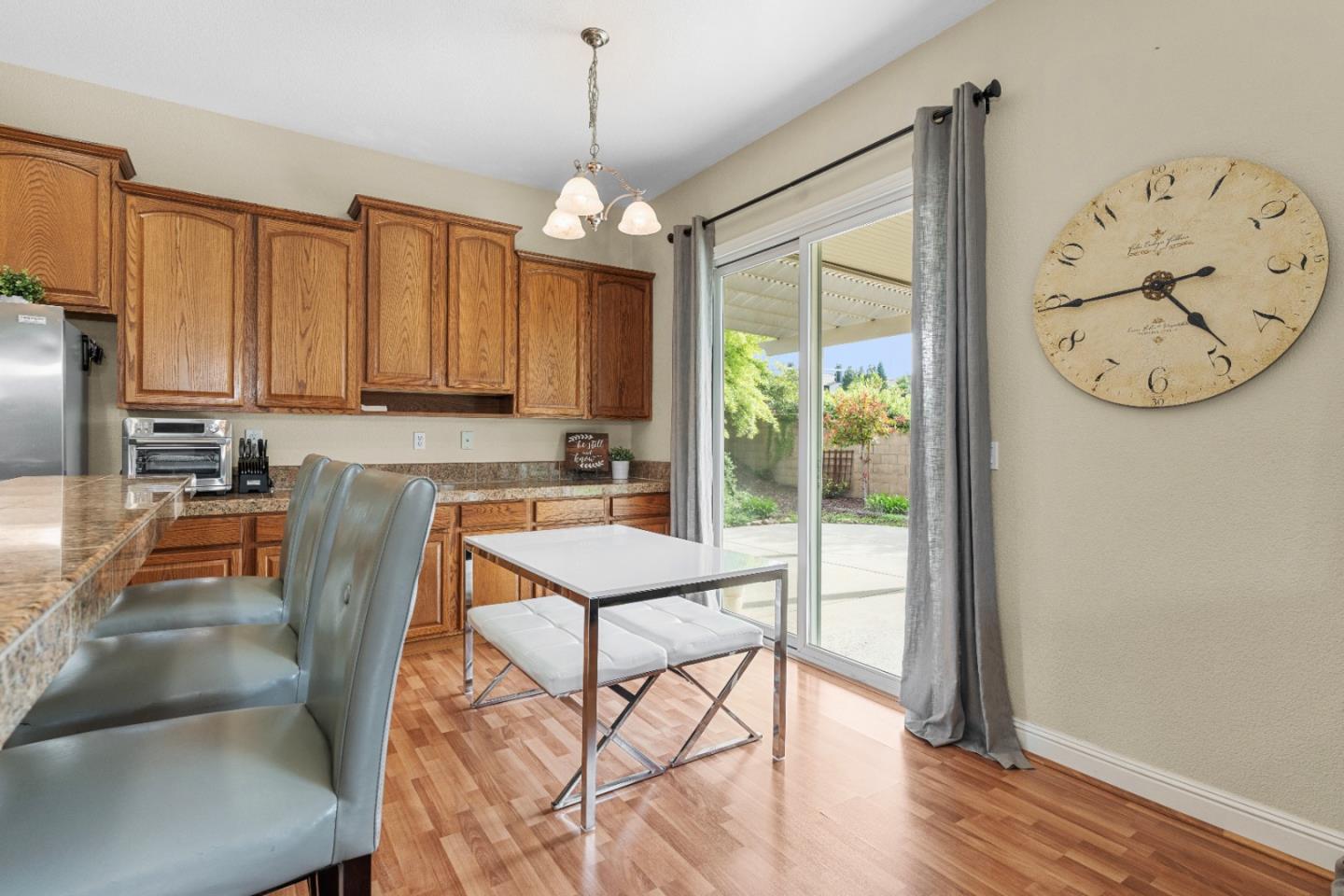 Detail Gallery Image 14 of 44 For 505 Porter Ct, Folsom,  CA 95630 - 3 Beds | 2 Baths