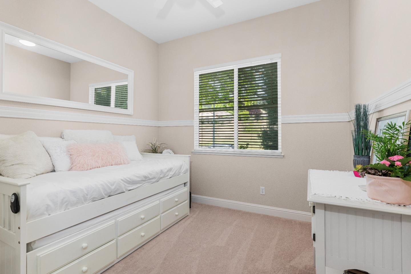 Detail Gallery Image 25 of 44 For 505 Porter Ct, Folsom,  CA 95630 - 3 Beds | 2 Baths