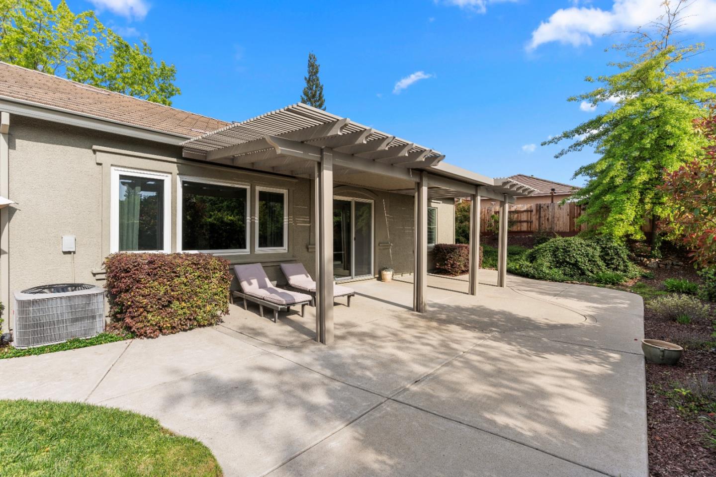Detail Gallery Image 35 of 44 For 505 Porter Ct, Folsom,  CA 95630 - 3 Beds | 2 Baths