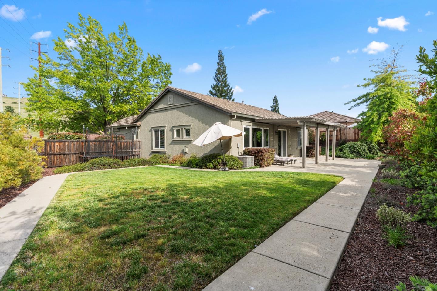 Detail Gallery Image 37 of 44 For 505 Porter Ct, Folsom,  CA 95630 - 3 Beds | 2 Baths