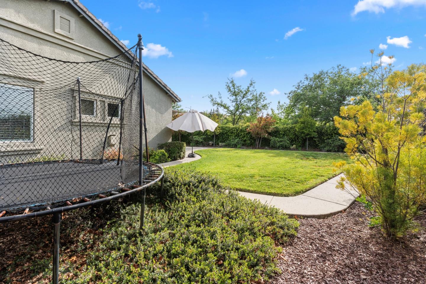 Detail Gallery Image 38 of 44 For 505 Porter Ct, Folsom,  CA 95630 - 3 Beds | 2 Baths