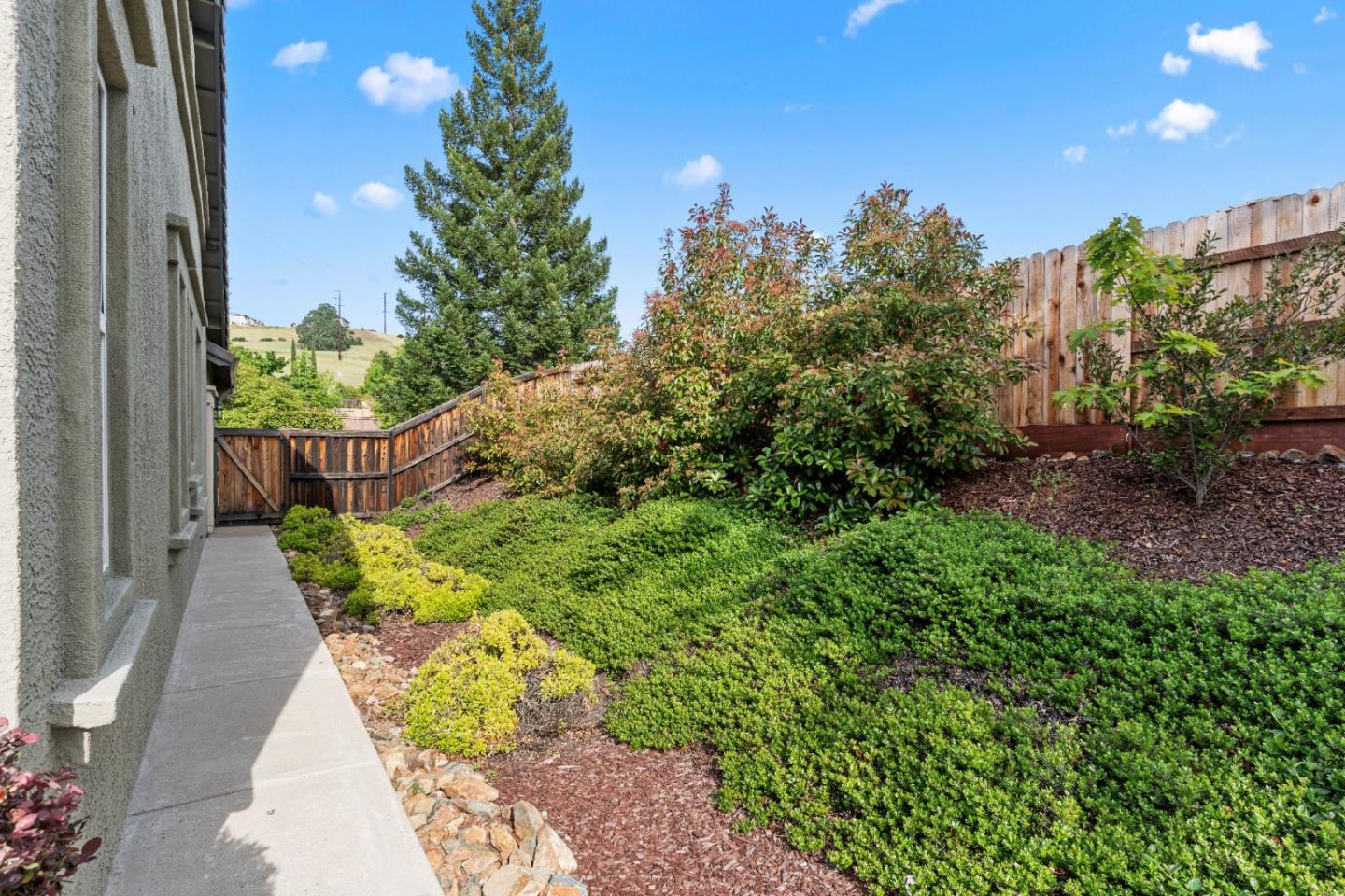 Detail Gallery Image 39 of 44 For 505 Porter Ct, Folsom,  CA 95630 - 3 Beds | 2 Baths