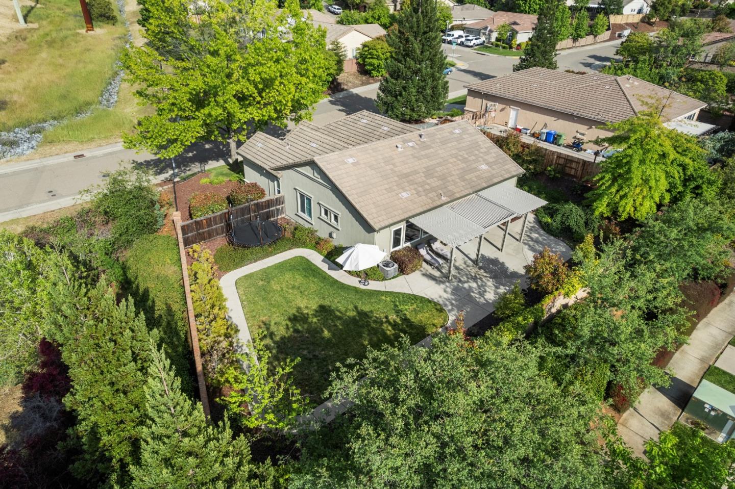 Detail Gallery Image 42 of 44 For 505 Porter Ct, Folsom,  CA 95630 - 3 Beds | 2 Baths