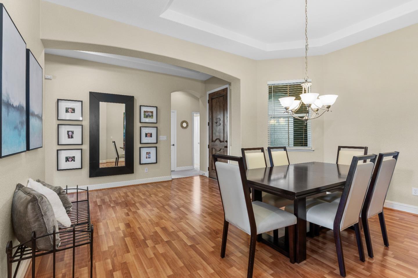 Detail Gallery Image 7 of 44 For 505 Porter Ct, Folsom,  CA 95630 - 3 Beds | 2 Baths