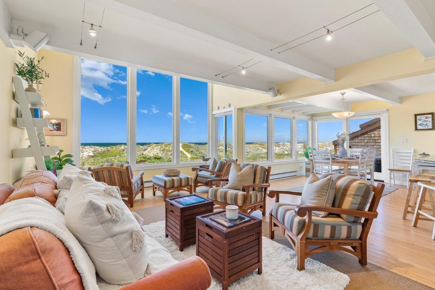 Detail Gallery Image 15 of 48 For 172 Monterey Dunes Way, Moss Landing,  CA 95039 - 5 Beds | 4 Baths