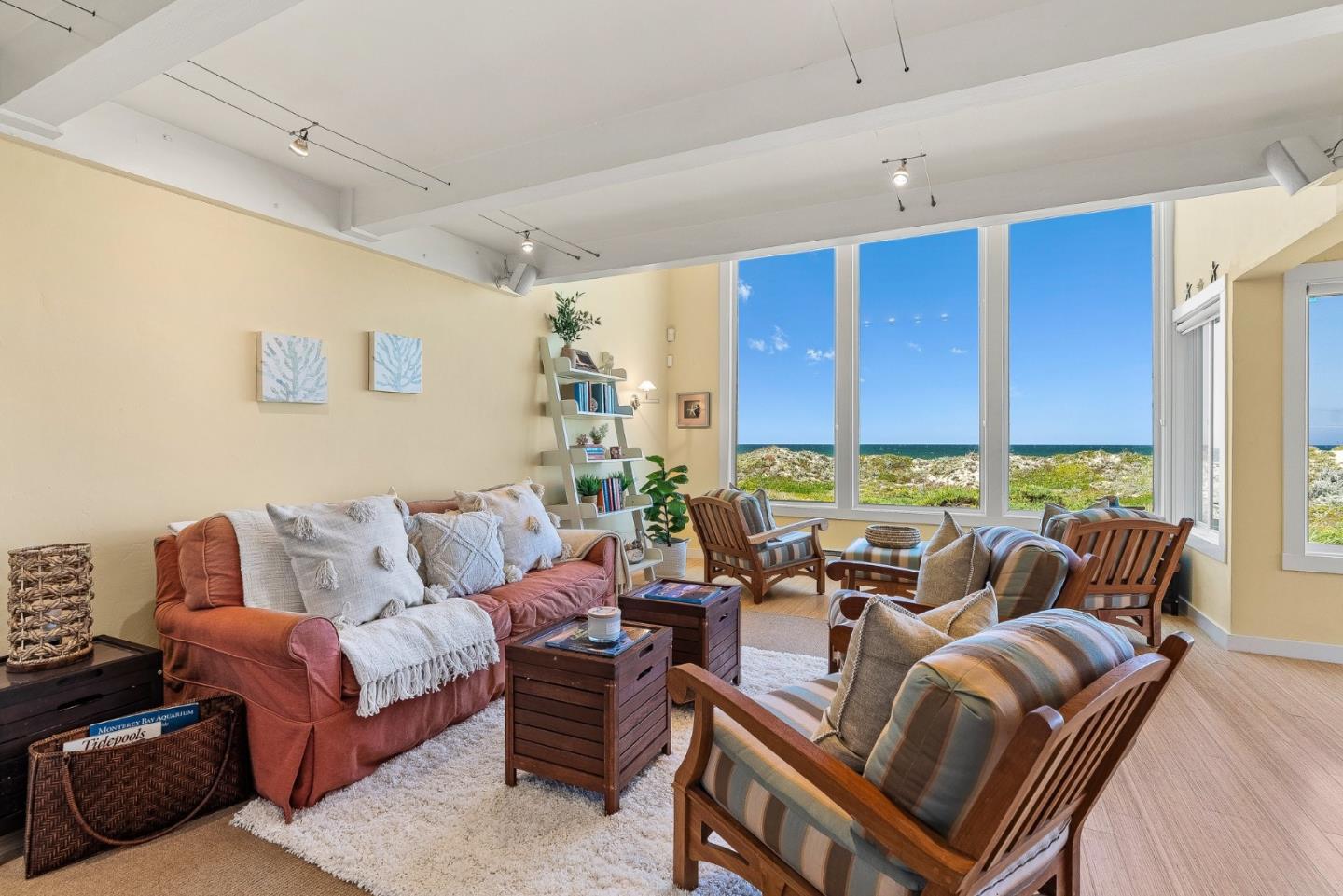 Detail Gallery Image 16 of 48 For 172 Monterey Dunes Way, Moss Landing,  CA 95039 - 5 Beds | 4 Baths