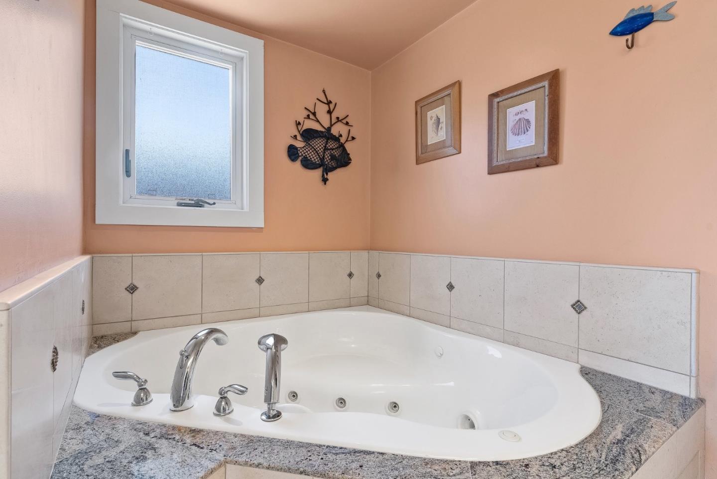 Detail Gallery Image 22 of 48 For 172 Monterey Dunes Way, Moss Landing,  CA 95039 - 5 Beds | 4 Baths