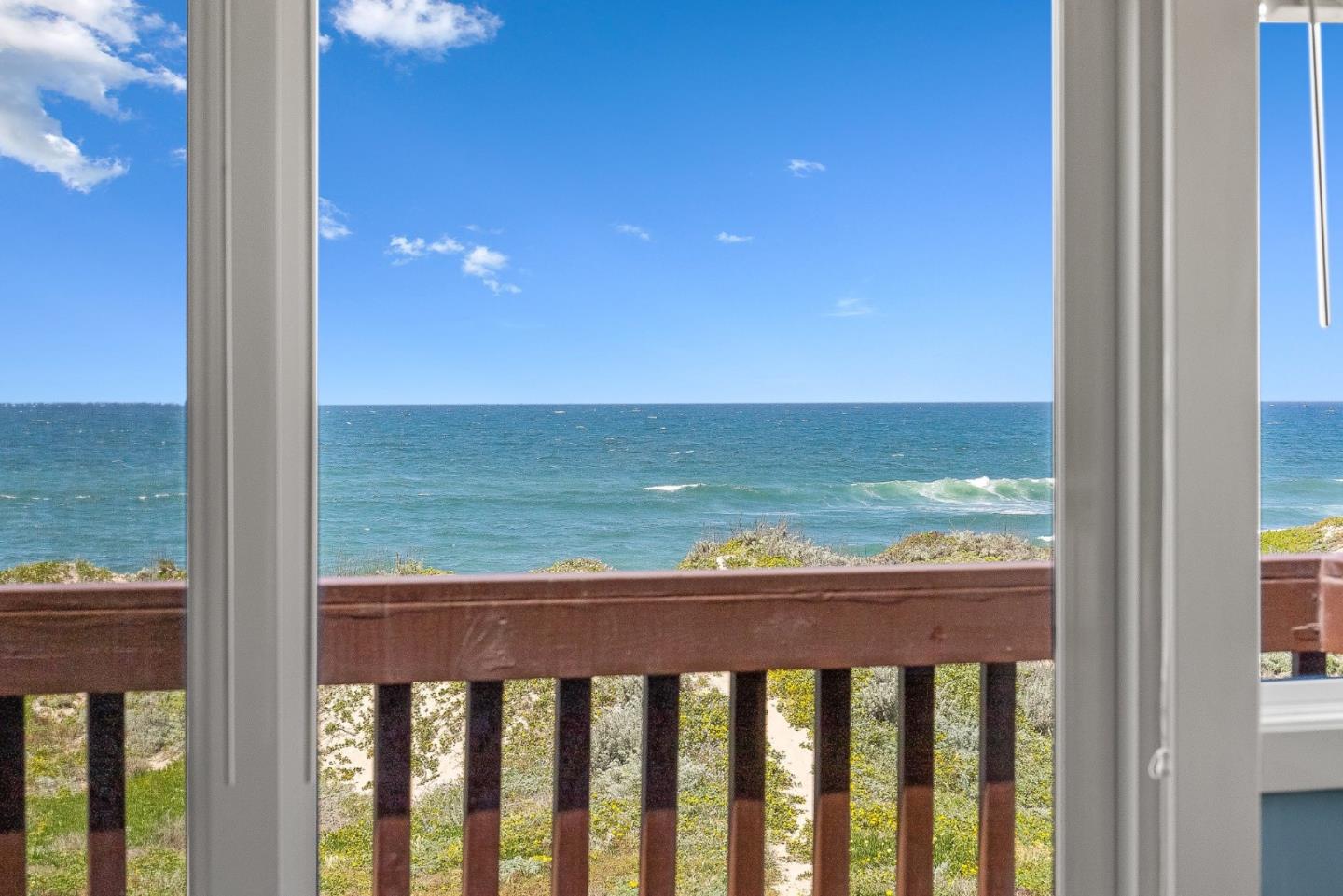 Detail Gallery Image 24 of 48 For 172 Monterey Dunes Way, Moss Landing,  CA 95039 - 5 Beds | 4 Baths