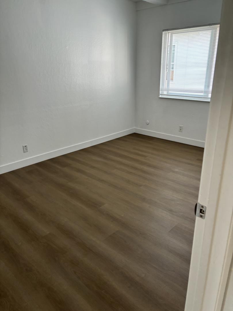 Detail Gallery Image 6 of 12 For 2341 William Dr, Santa Clara,  CA 95050 - – Beds | – Baths
