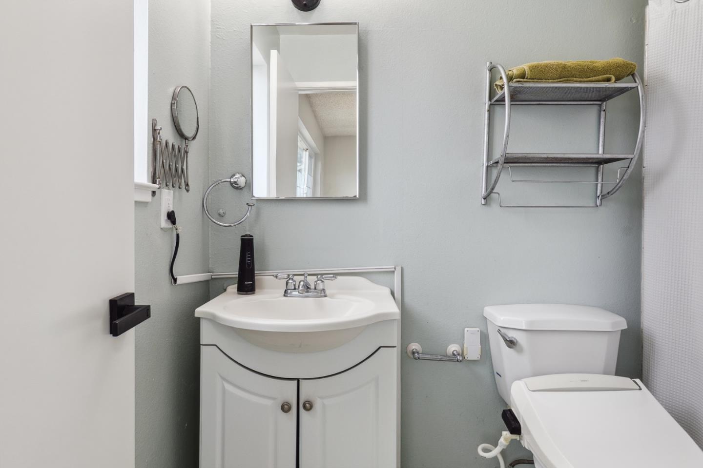 Detail Gallery Image 19 of 25 For 13047 Arthur St, Salinas,  CA 93906 - 3 Beds | 2 Baths