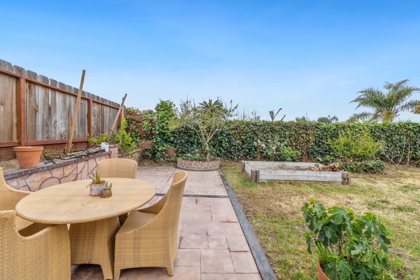 Detail Gallery Image 21 of 25 For 13047 Arthur St, Salinas,  CA 93906 - 3 Beds | 2 Baths