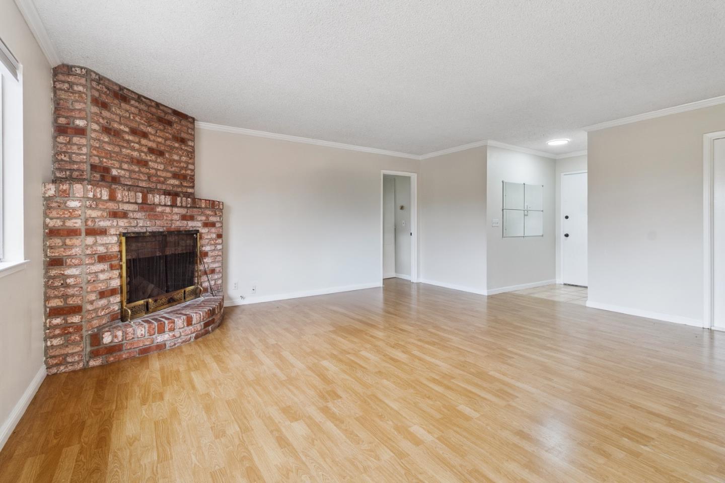 Detail Gallery Image 6 of 25 For 13047 Arthur St, Salinas,  CA 93906 - 3 Beds | 2 Baths