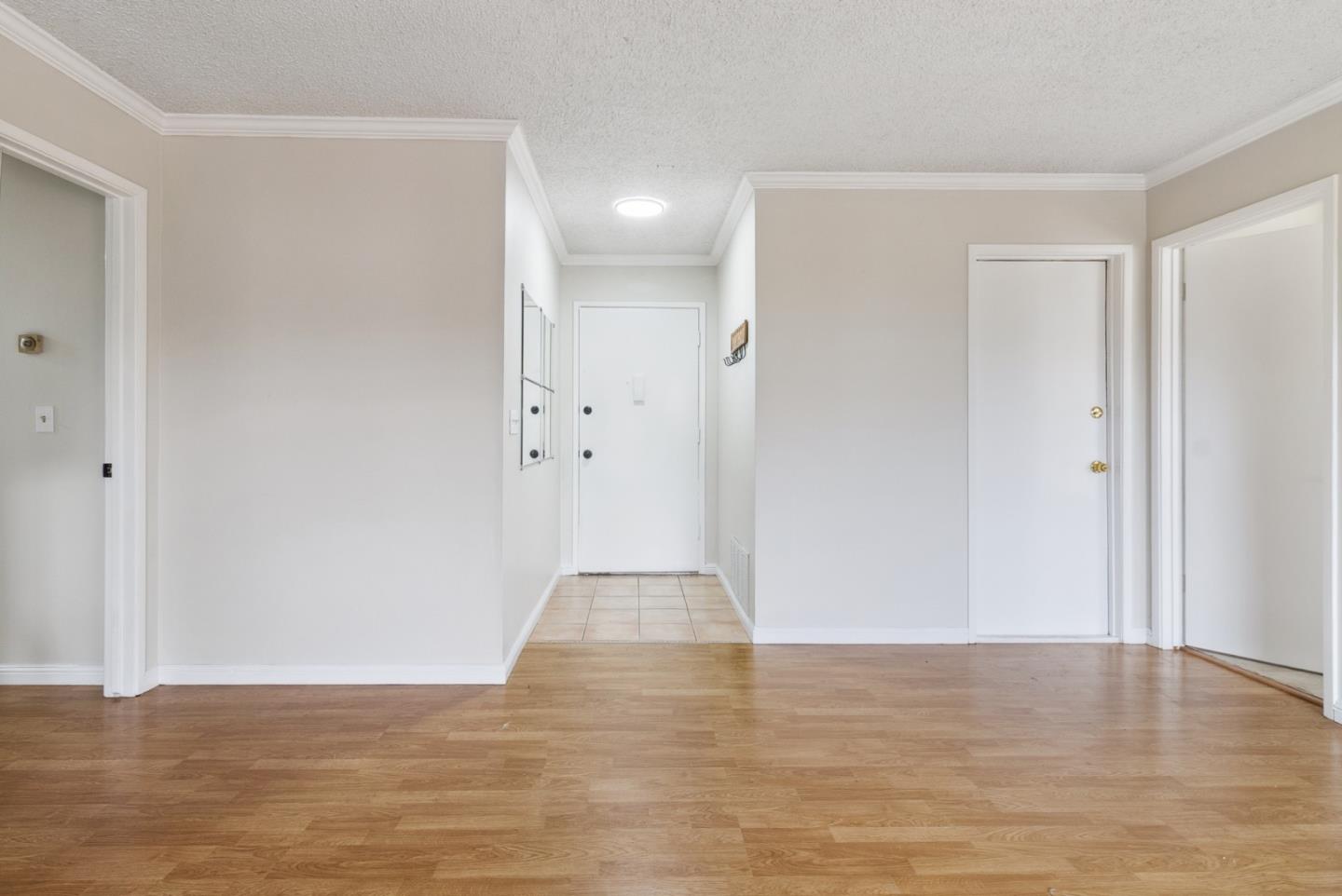 Detail Gallery Image 8 of 25 For 13047 Arthur St, Salinas,  CA 93906 - 3 Beds | 2 Baths