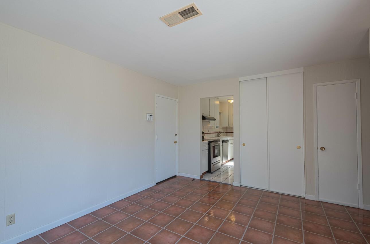 Detail Gallery Image 13 of 35 For 658 Los Coches Ave, Salinas,  CA 93906 - 3 Beds | 2 Baths