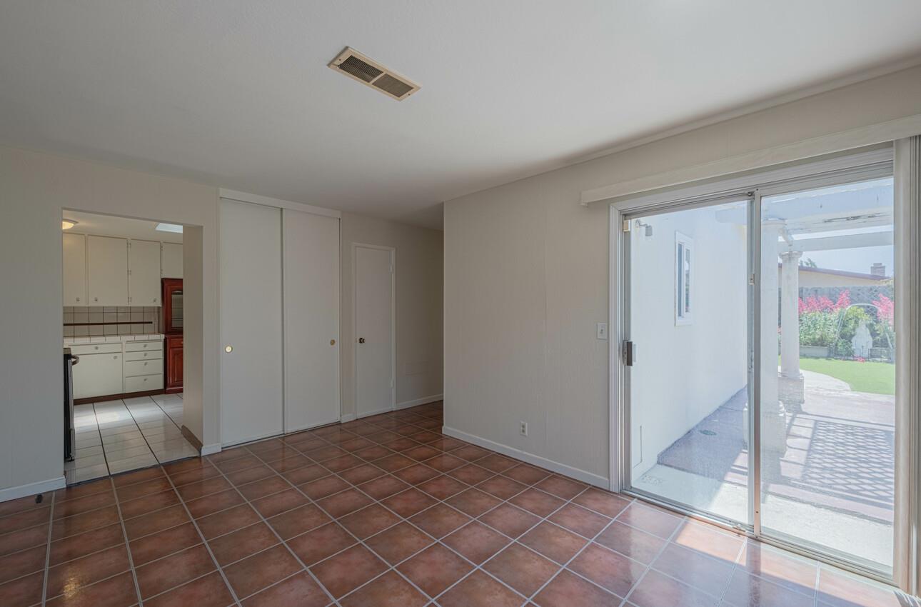 Detail Gallery Image 14 of 35 For 658 Los Coches Ave, Salinas,  CA 93906 - 3 Beds | 2 Baths