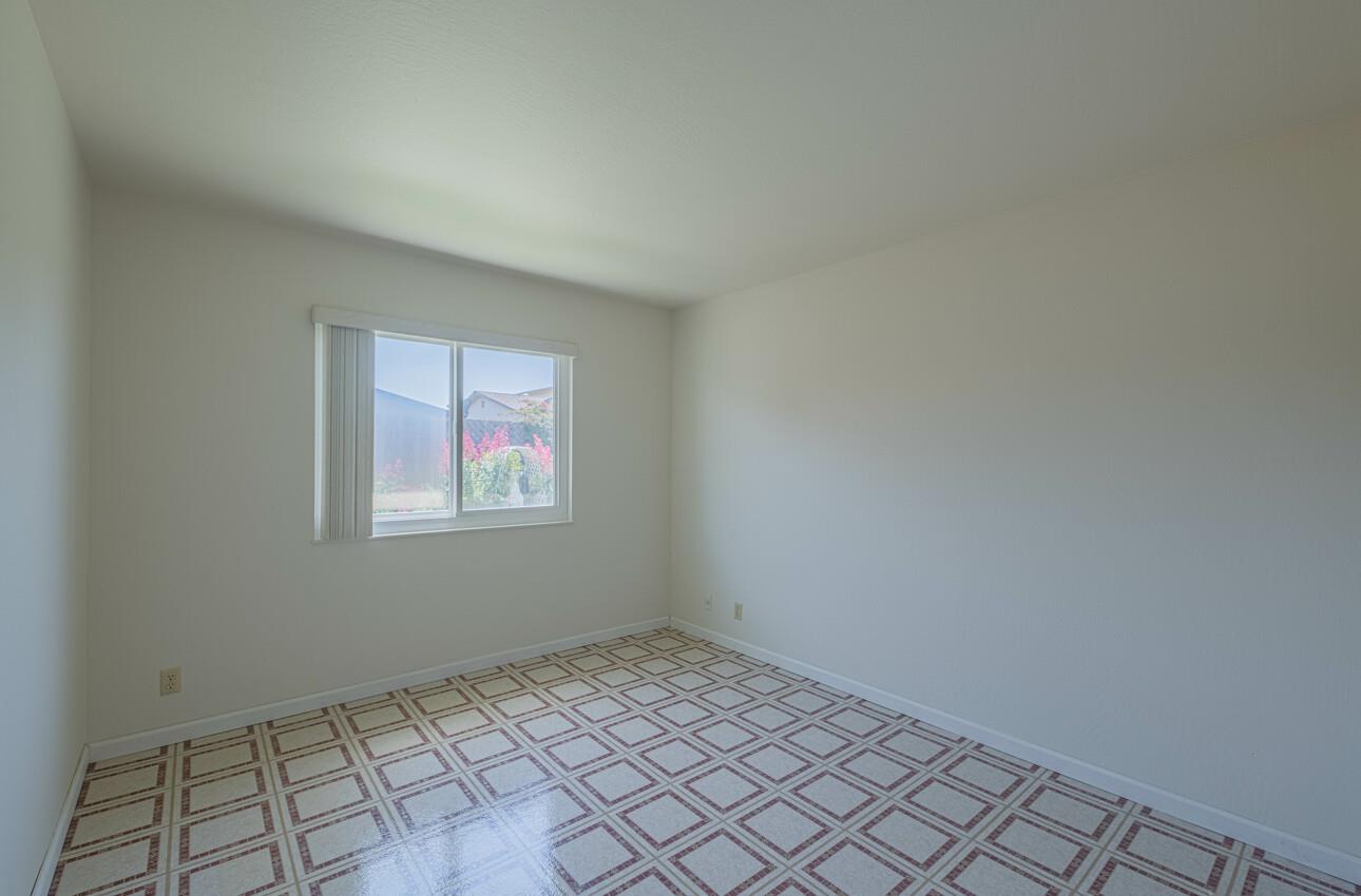 Detail Gallery Image 23 of 35 For 658 Los Coches Ave, Salinas,  CA 93906 - 3 Beds | 2 Baths