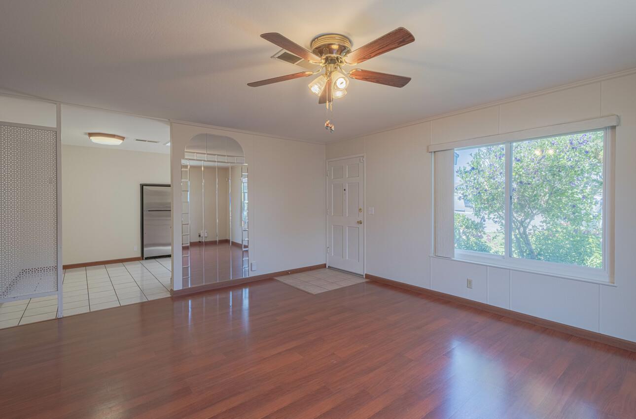 Detail Gallery Image 6 of 35 For 658 Los Coches Ave, Salinas,  CA 93906 - 3 Beds | 2 Baths