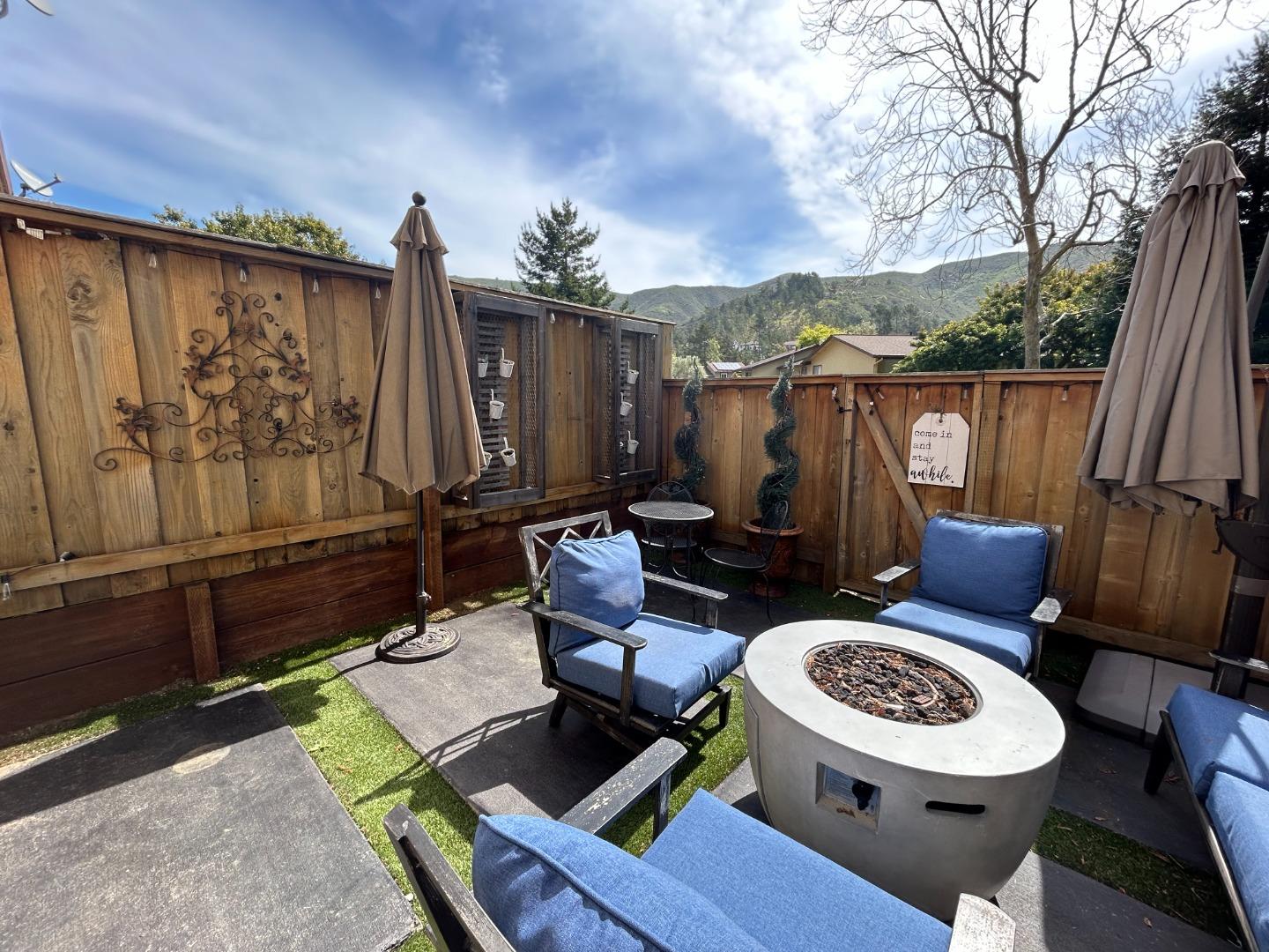 Detail Gallery Image 33 of 40 For 1231 Oddstad Blvd, Pacifica,  CA 94044 - 2 Beds | 1/1 Baths