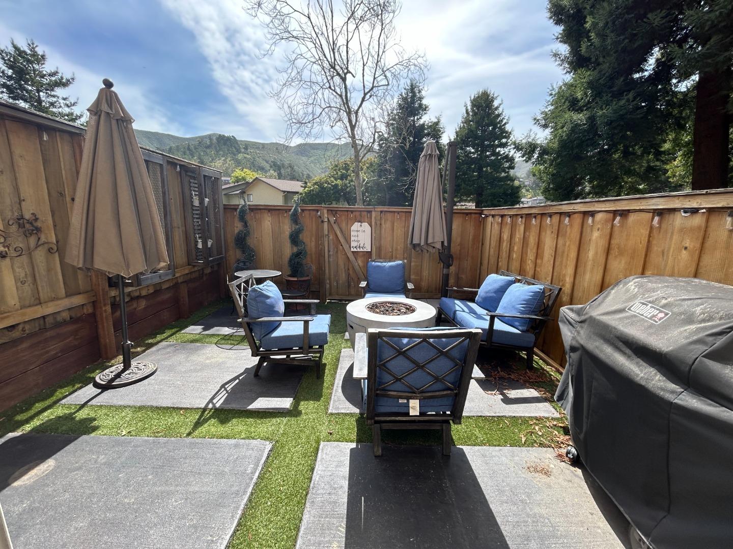 Detail Gallery Image 34 of 40 For 1231 Oddstad Blvd, Pacifica,  CA 94044 - 2 Beds | 1/1 Baths
