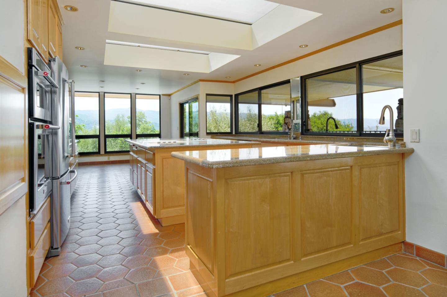 Detail Gallery Image 18 of 95 For 20753 Scenic Vista Dr, San Jose,  CA 95120 - 5 Beds | 4/1 Baths