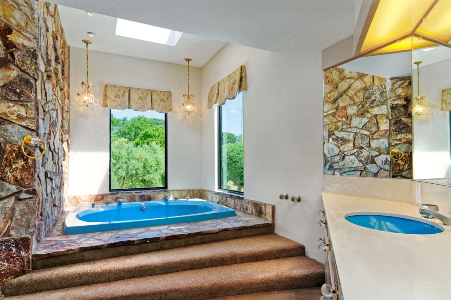 Detail Gallery Image 36 of 95 For 20753 Scenic Vista Dr, San Jose,  CA 95120 - 5 Beds | 4/1 Baths