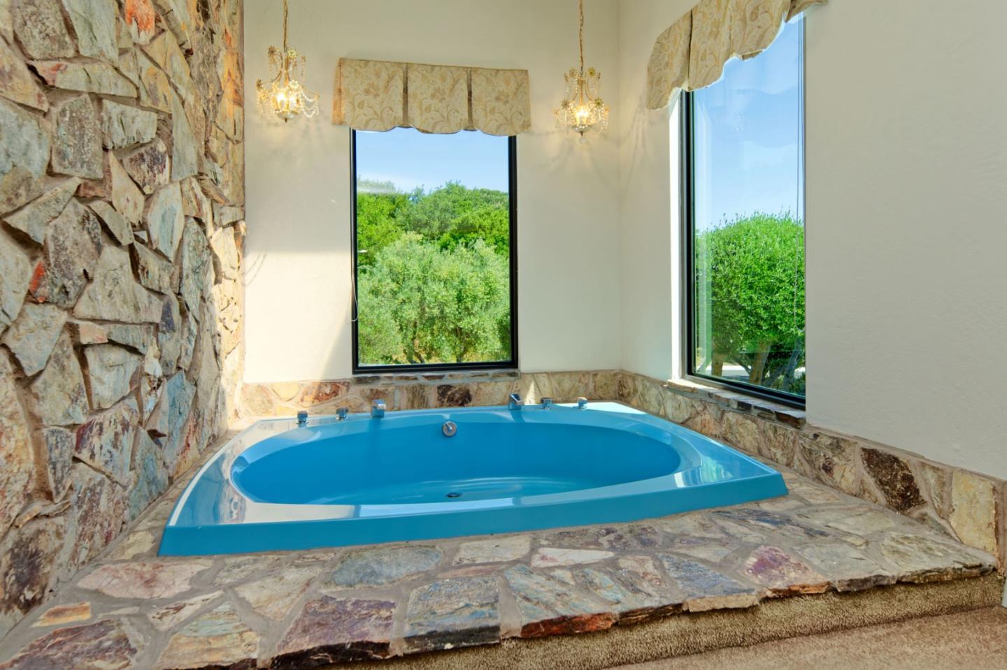 Detail Gallery Image 37 of 95 For 20753 Scenic Vista Dr, San Jose,  CA 95120 - 5 Beds | 4/1 Baths