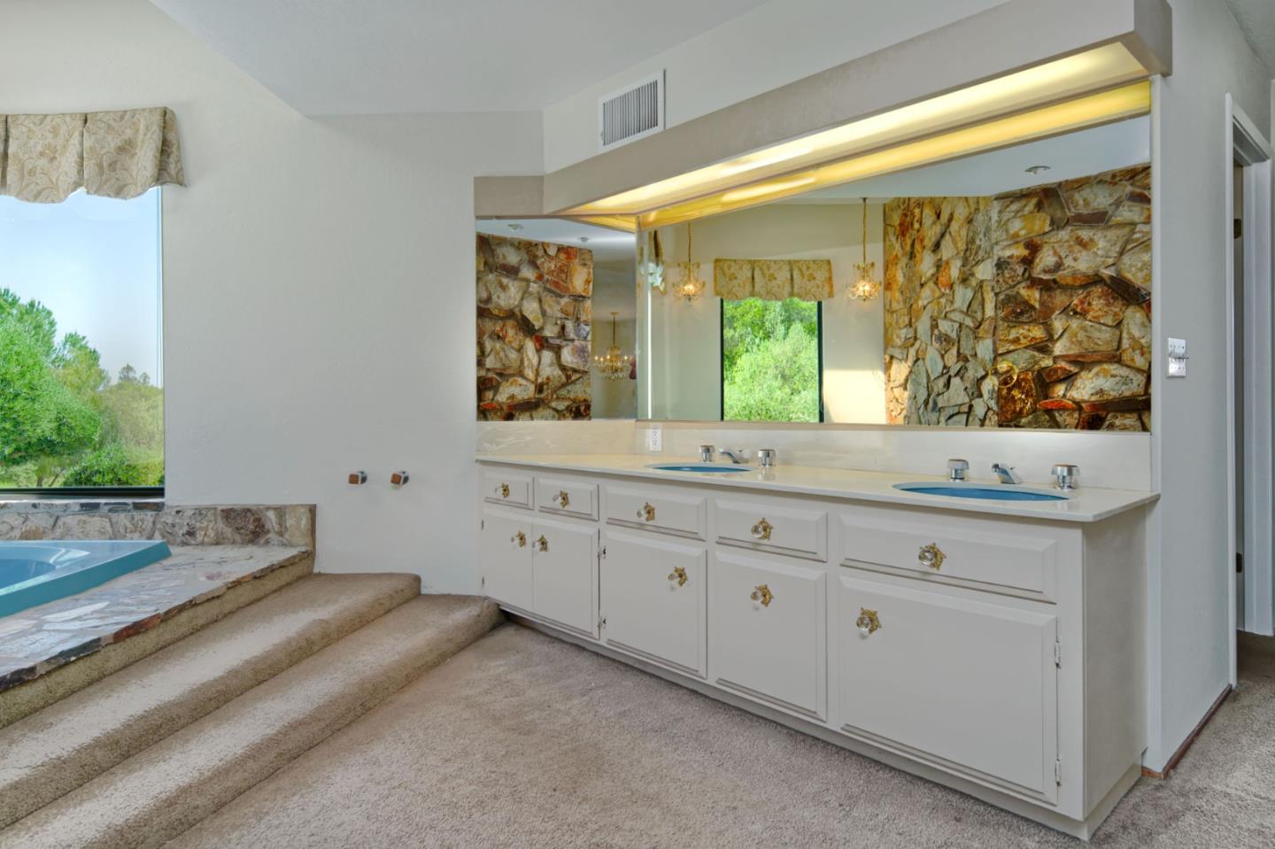 Detail Gallery Image 38 of 95 For 20753 Scenic Vista Dr, San Jose,  CA 95120 - 5 Beds | 4/1 Baths