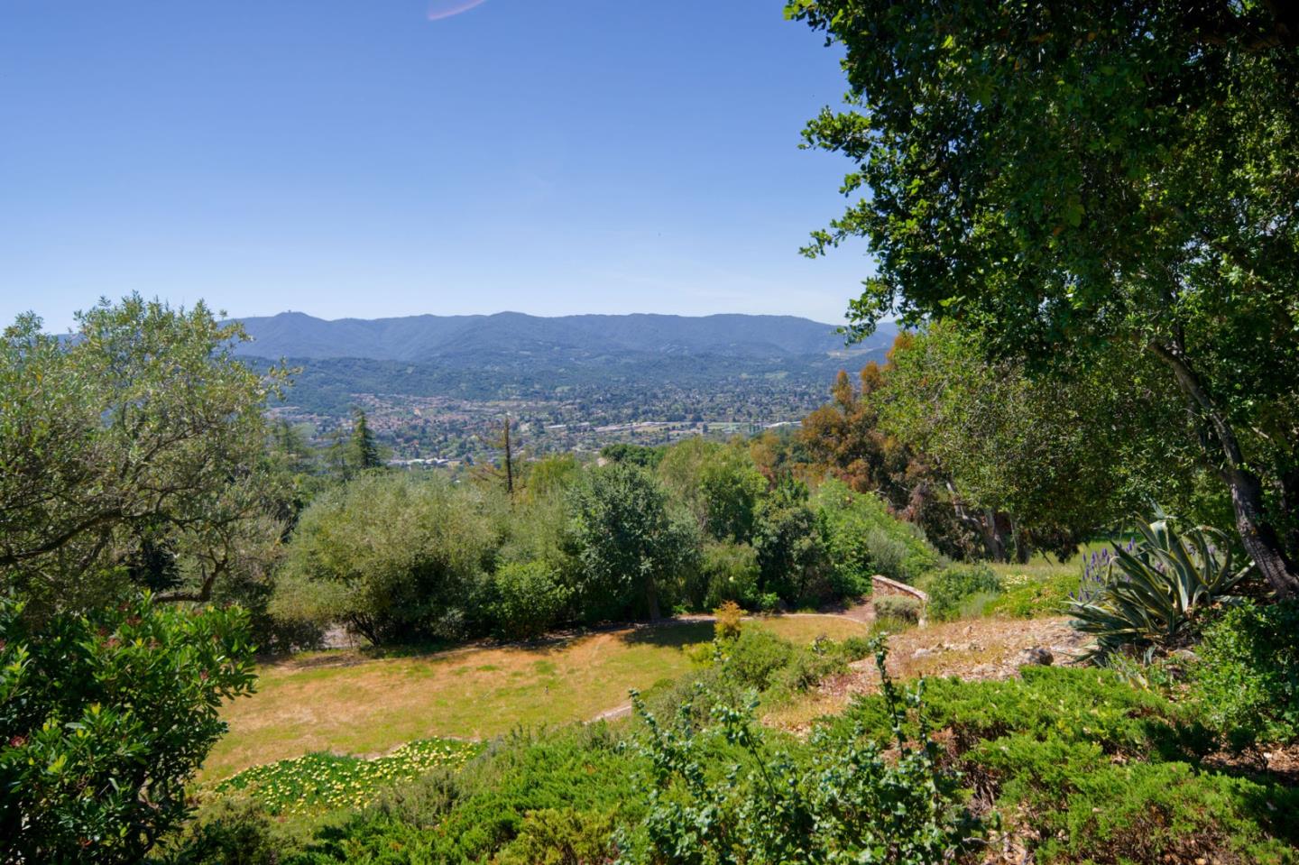 Detail Gallery Image 77 of 95 For 20753 Scenic Vista Dr, San Jose,  CA 95120 - 5 Beds | 4/1 Baths