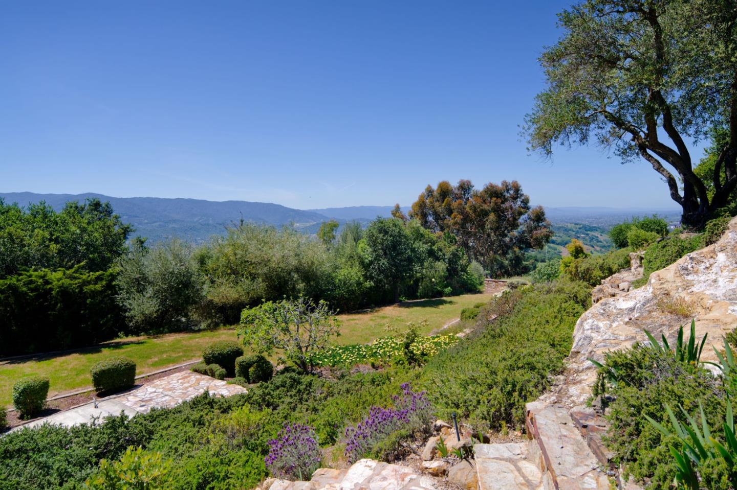Detail Gallery Image 81 of 95 For 20753 Scenic Vista Dr, San Jose,  CA 95120 - 5 Beds | 4/1 Baths
