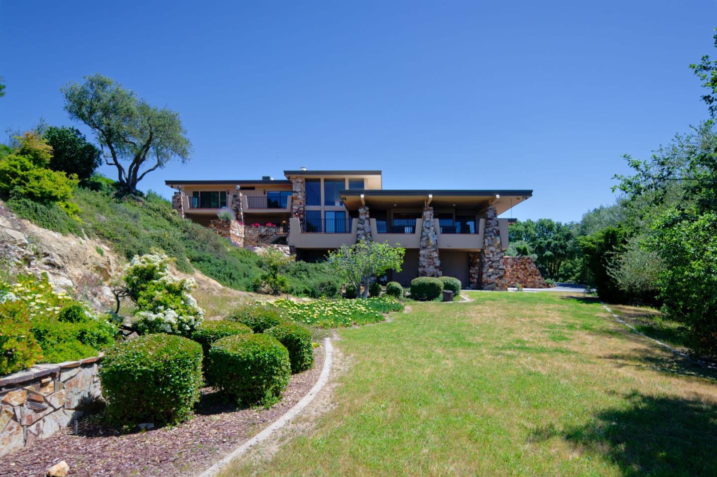 Detail Gallery Image 85 of 95 For 20753 Scenic Vista Dr, San Jose,  CA 95120 - 5 Beds | 4/1 Baths