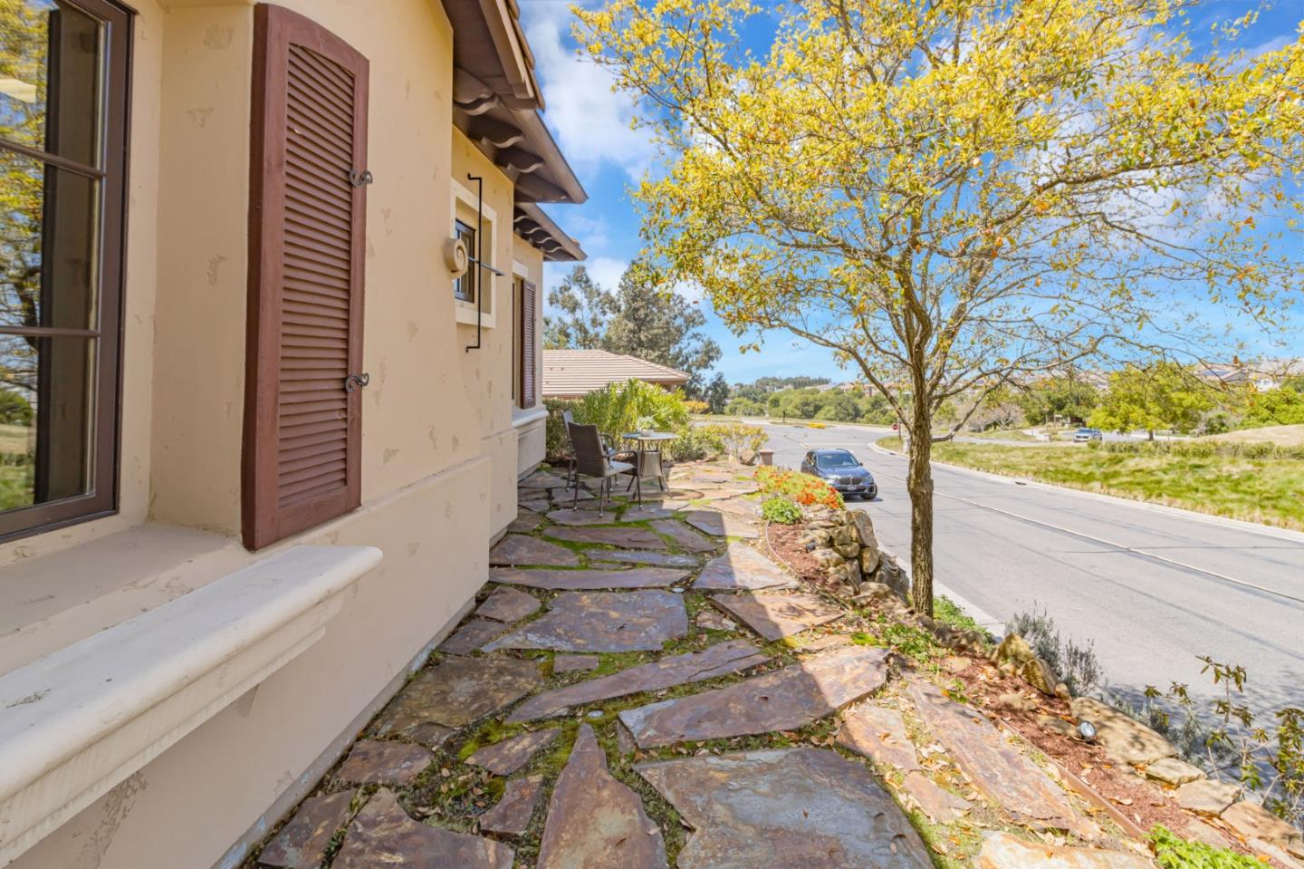 Detail Gallery Image 77 of 93 For 7 Stonebrae Rd, Hayward,  CA 94542 - 4 Beds | 4/1 Baths