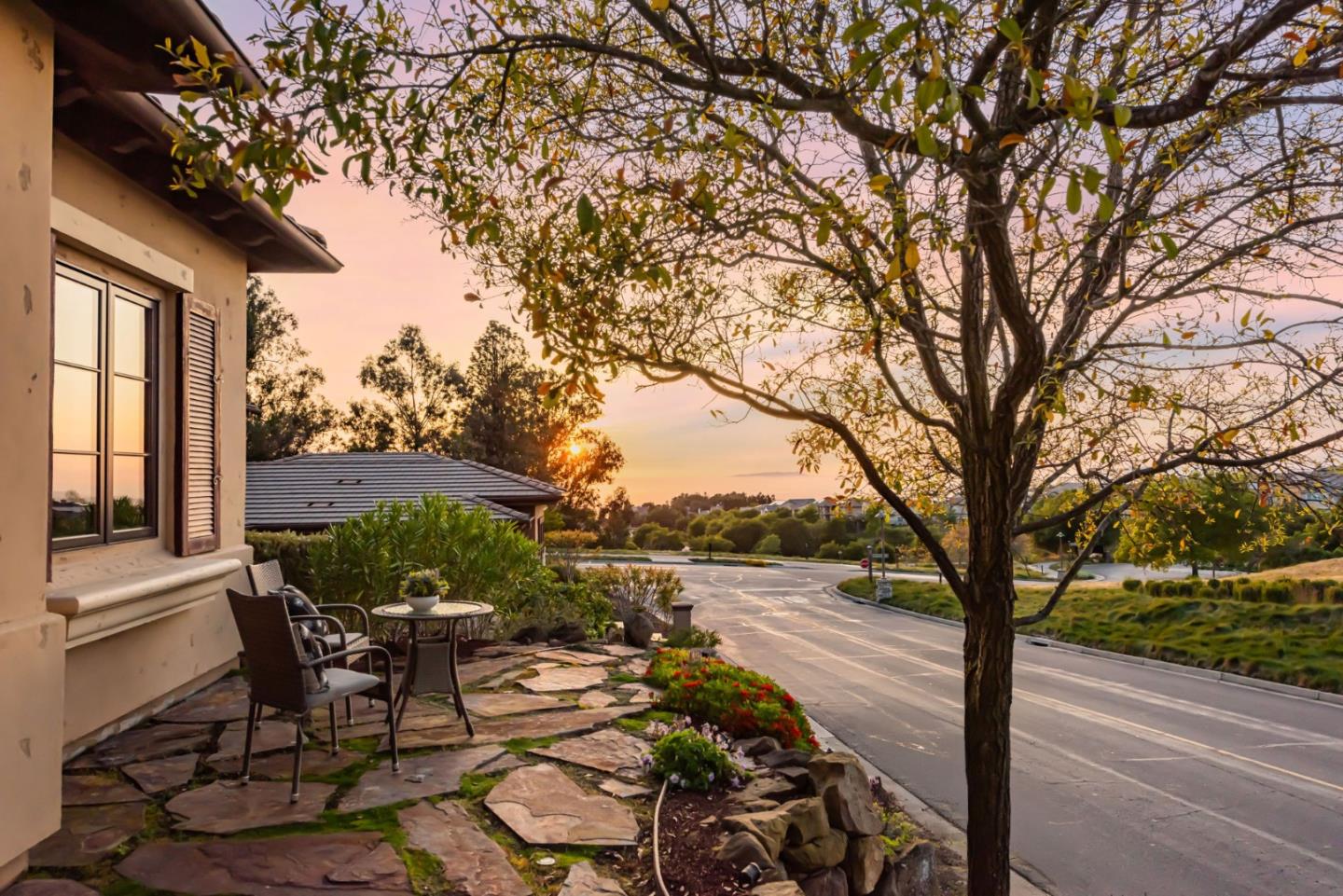 Detail Gallery Image 86 of 93 For 7 Stonebrae Rd, Hayward,  CA 94542 - 4 Beds | 4/1 Baths