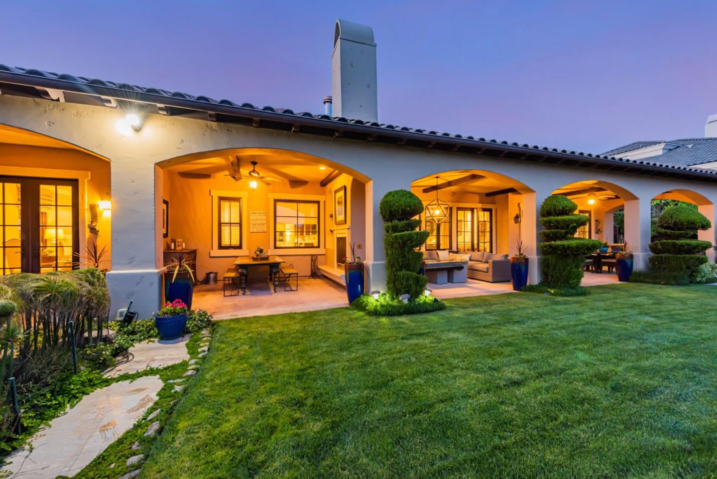 Detail Gallery Image 90 of 93 For 7 Stonebrae Rd, Hayward,  CA 94542 - 4 Beds | 4/1 Baths