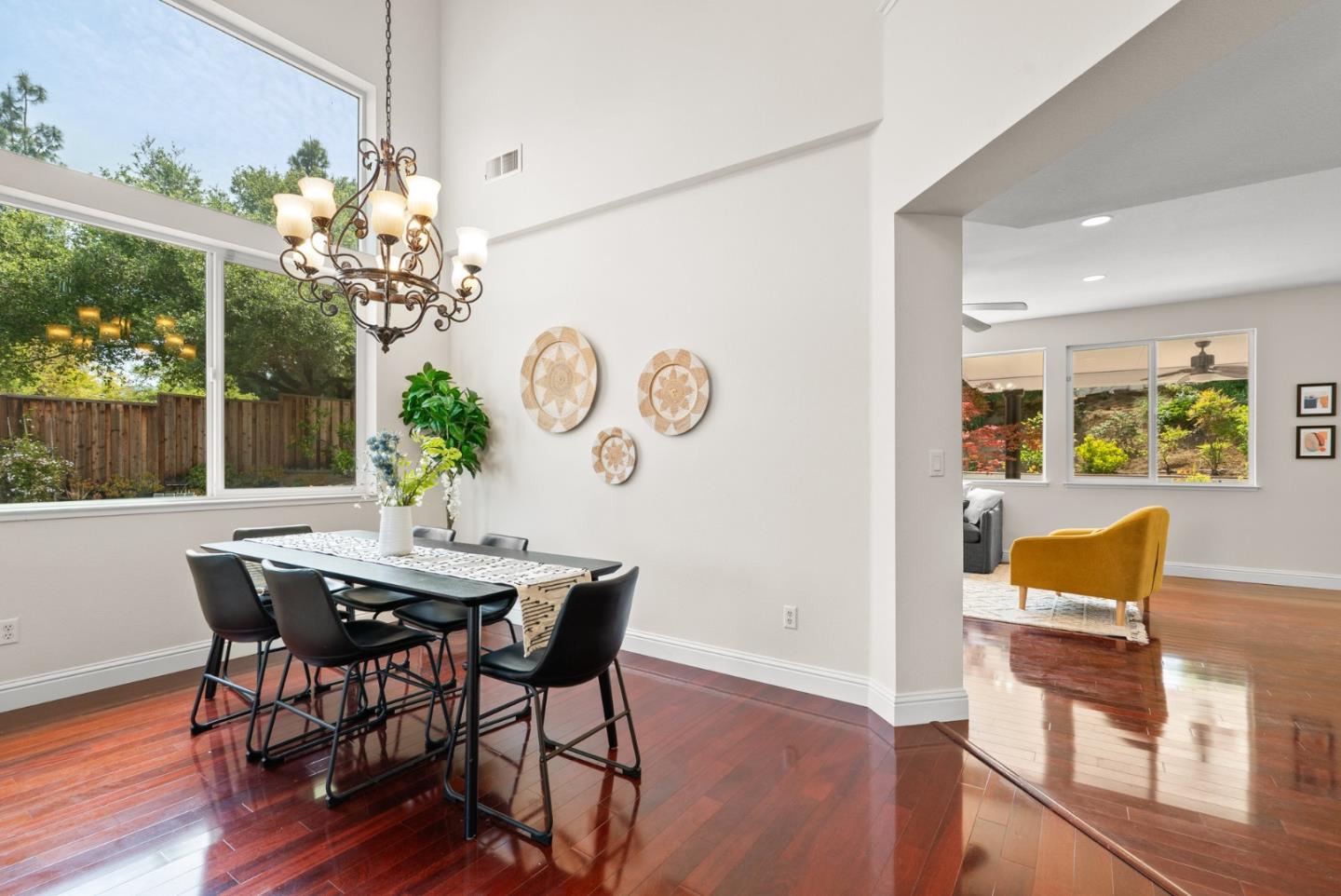 Detail Gallery Image 12 of 60 For 4627 Pacific Rim Way, San Jose,  CA 95121 - 5 Beds | 3 Baths