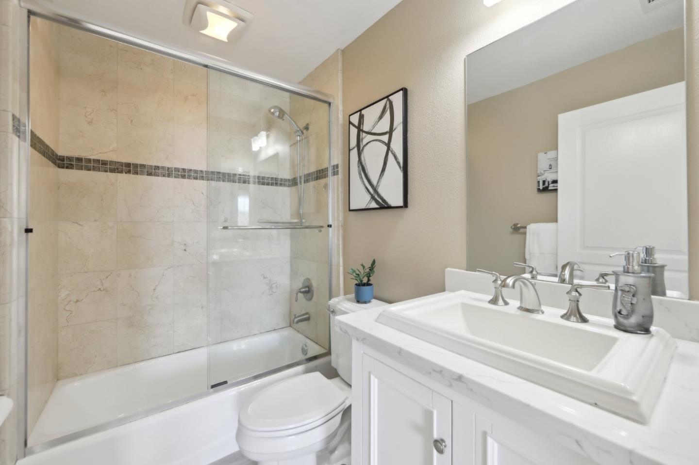 Detail Gallery Image 26 of 57 For 811 La Montagne Pl, South San Francisco,  CA 94080 - 3 Beds | 2/1 Baths