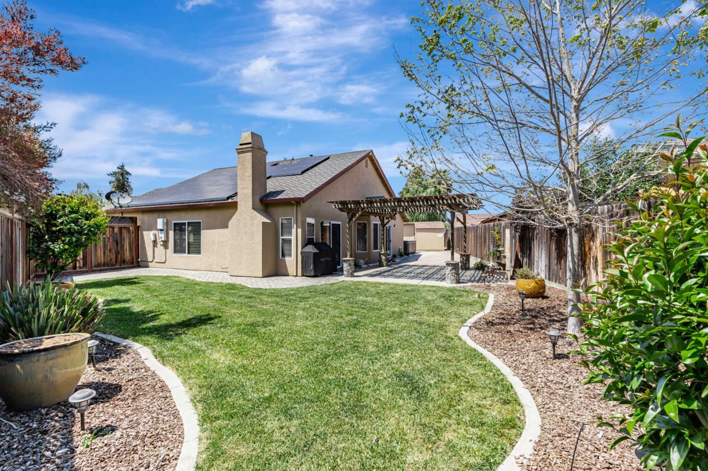 Detail Gallery Image 17 of 21 For 161 Amber Ct, Hollister,  CA 95023 - 3 Beds | 2 Baths