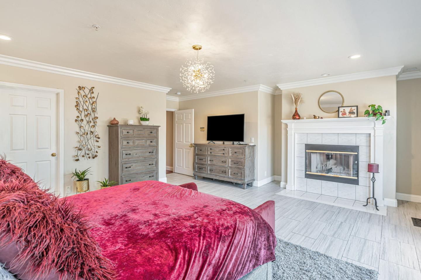 Detail Gallery Image 35 of 67 For 25061 Hidden Mesa Ct, Monterey,  CA 93940 - 4 Beds | 3/1 Baths