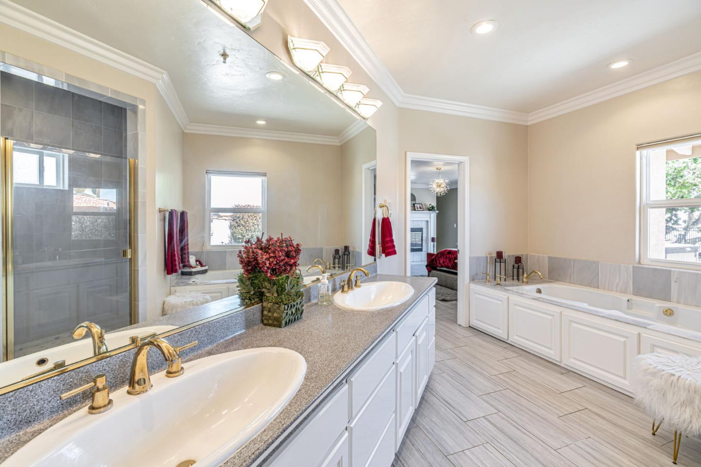 Detail Gallery Image 37 of 67 For 25061 Hidden Mesa Ct, Monterey,  CA 93940 - 4 Beds | 3/1 Baths