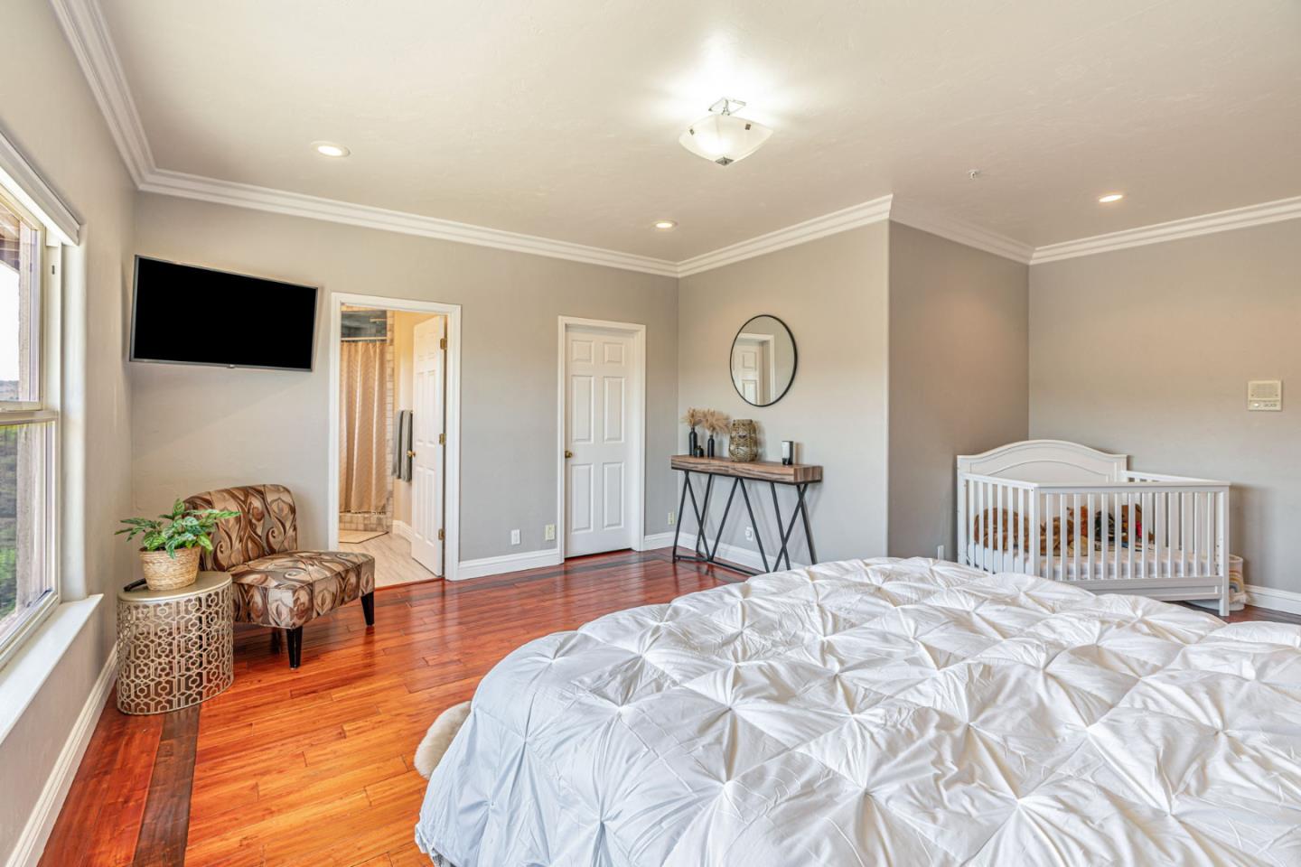 Detail Gallery Image 42 of 67 For 25061 Hidden Mesa Ct, Monterey,  CA 93940 - 4 Beds | 3/1 Baths
