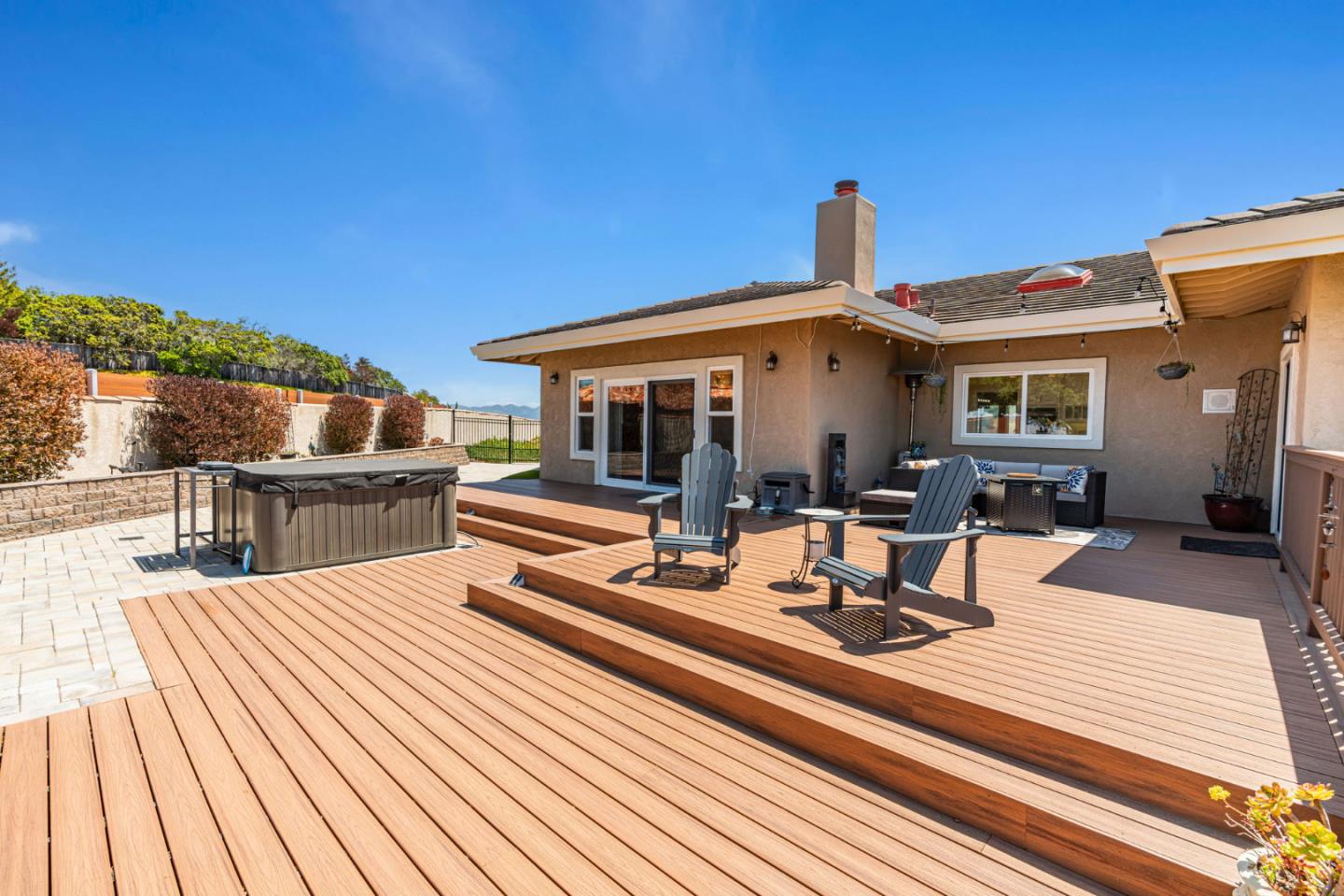 Detail Gallery Image 57 of 67 For 25061 Hidden Mesa Ct, Monterey,  CA 93940 - 4 Beds | 3/1 Baths