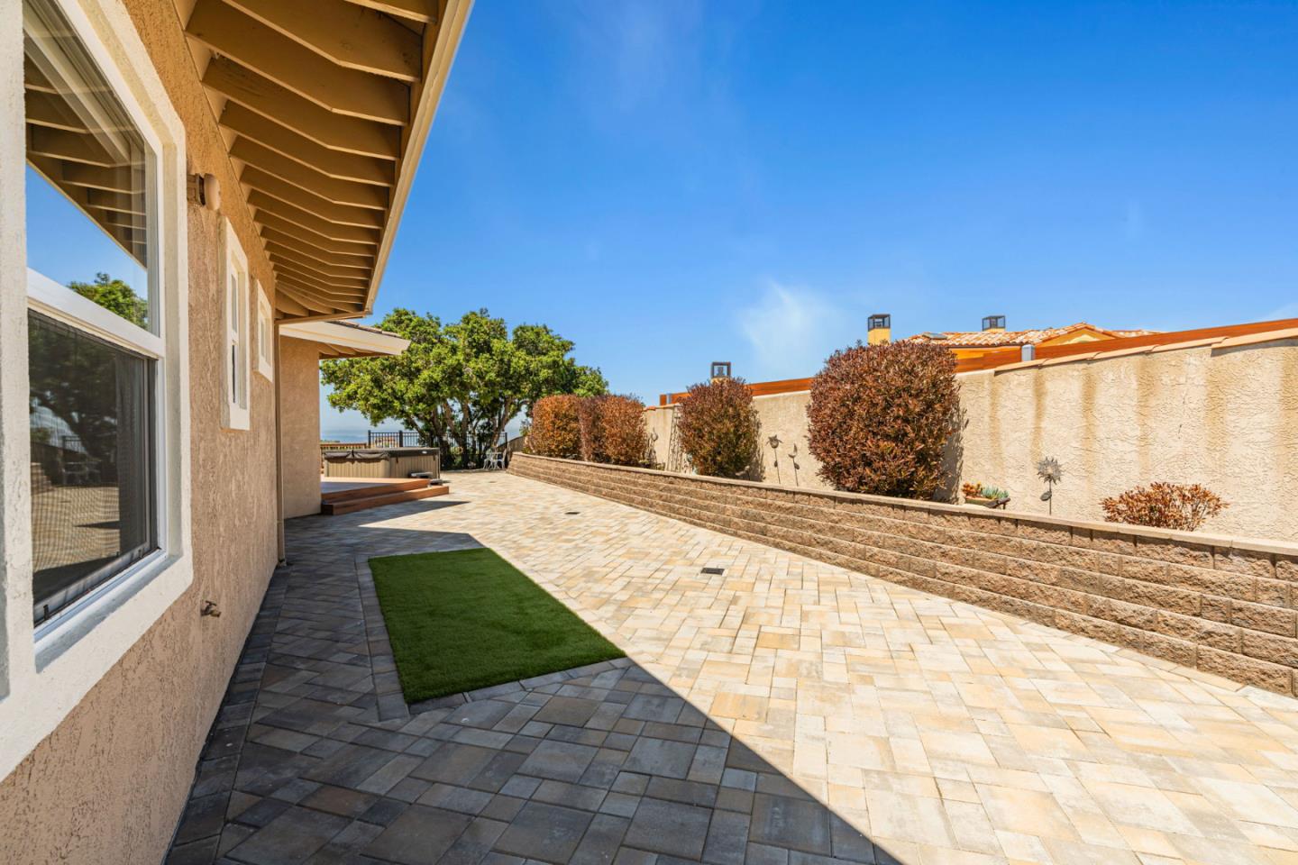 Detail Gallery Image 61 of 67 For 25061 Hidden Mesa Ct, Monterey,  CA 93940 - 4 Beds | 3/1 Baths