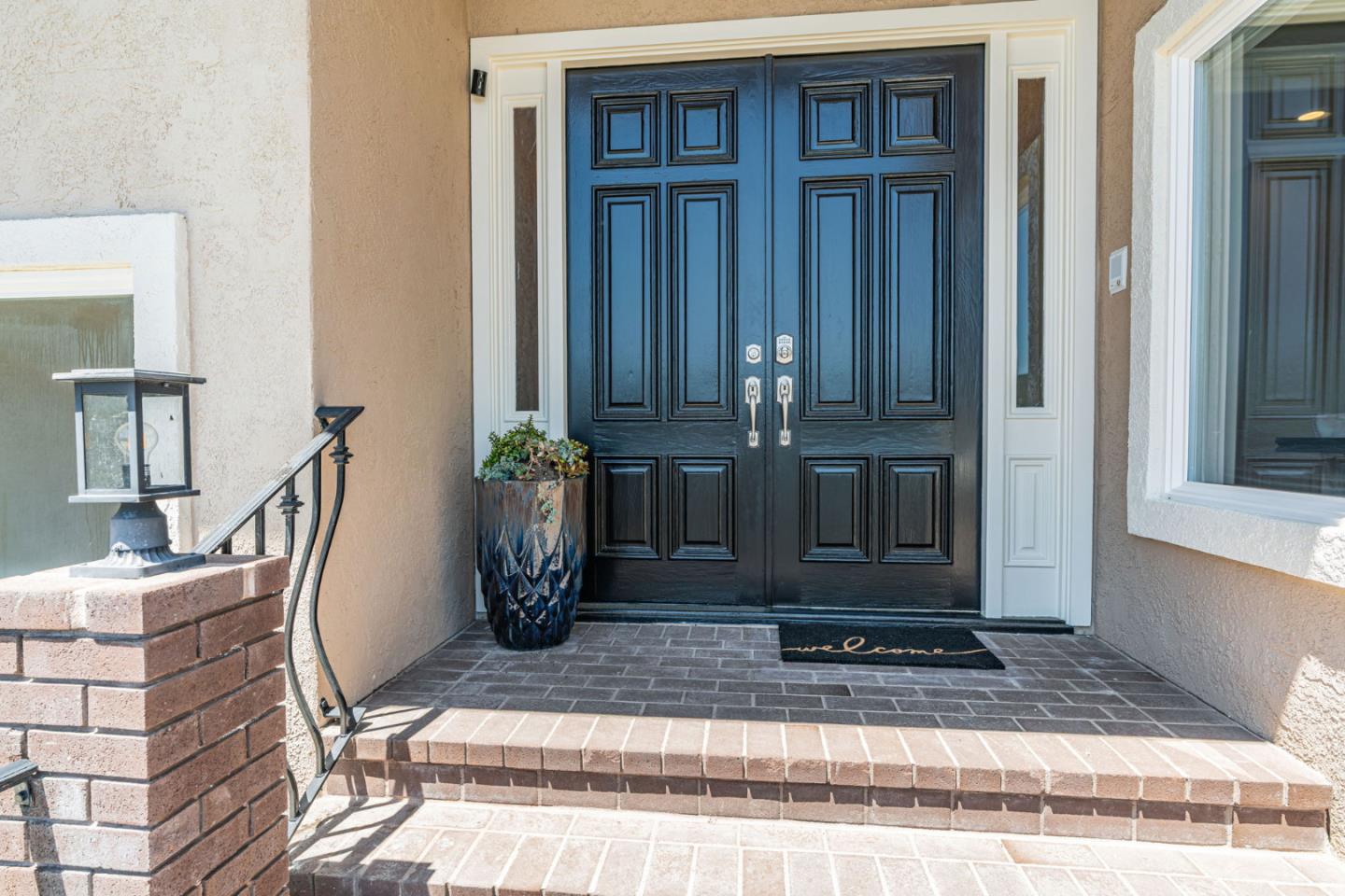 Detail Gallery Image 7 of 67 For 25061 Hidden Mesa Ct, Monterey,  CA 93940 - 4 Beds | 3/1 Baths