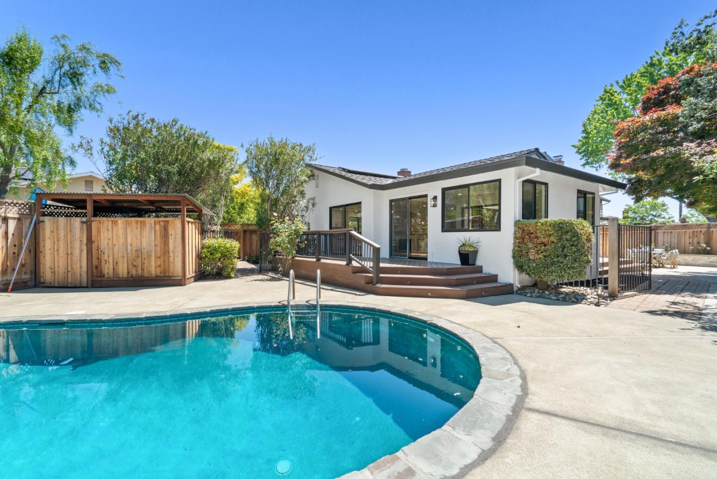 Detail Gallery Image 59 of 74 For 2325 Walden Sq, San Jose,  CA 95124 - 4 Beds | 3 Baths