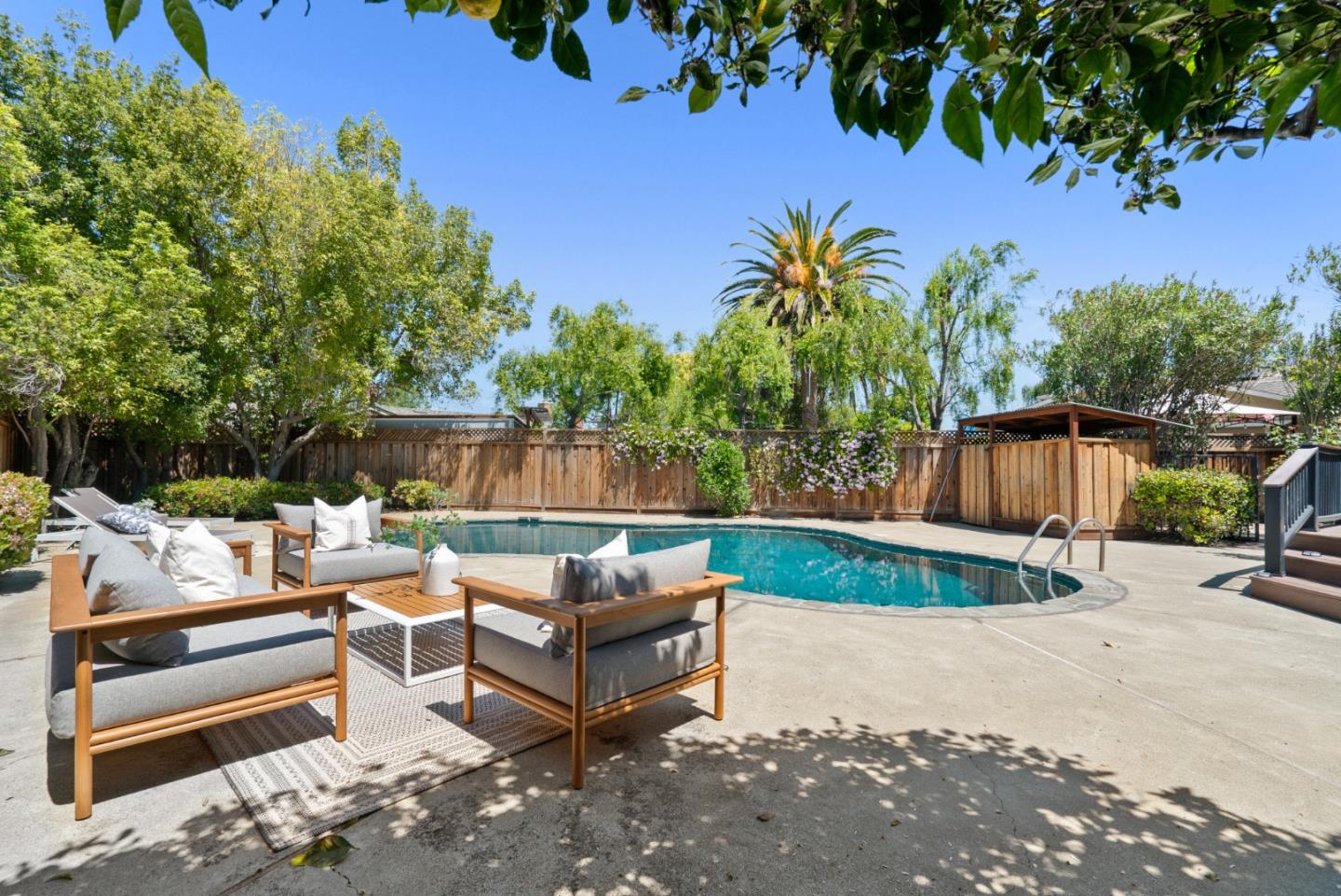 Detail Gallery Image 60 of 74 For 2325 Walden Sq, San Jose,  CA 95124 - 4 Beds | 3 Baths