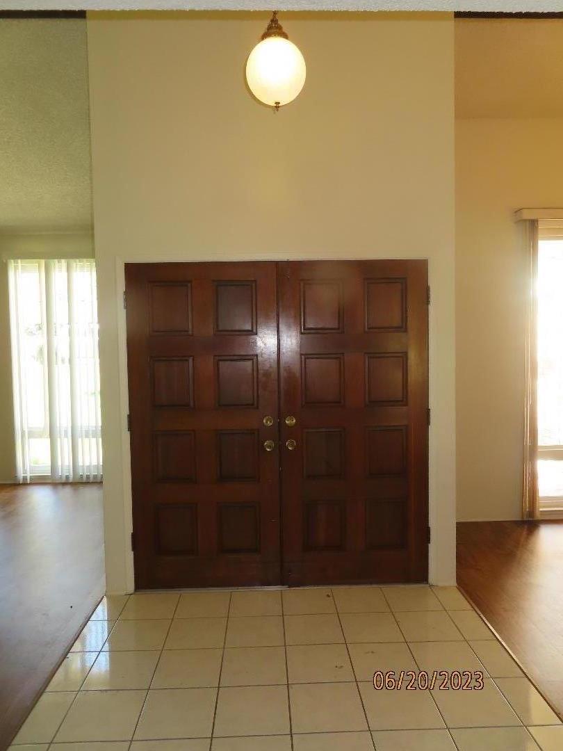 Detail Gallery Image 3 of 36 For 18725 Vasquez Ct, Salinas,  CA 93908 - 4 Beds | 2 Baths