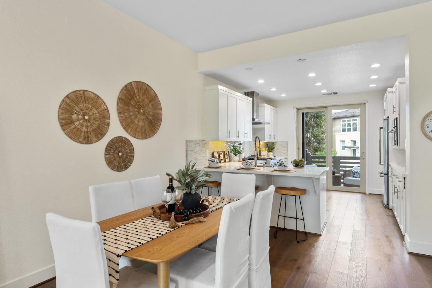 Detail Gallery Image 10 of 50 For 408 E 28th Ave, San Mateo,  CA 94403 - 4 Beds | 3 Baths